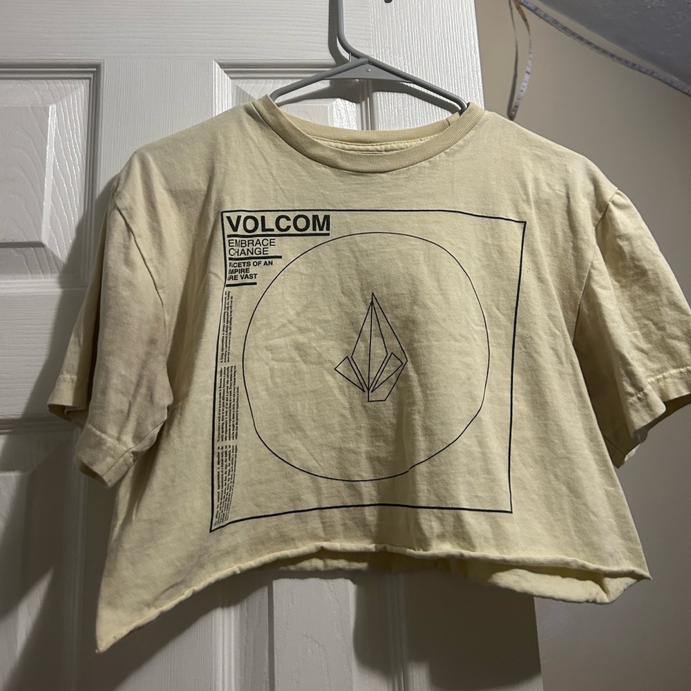 Volcom Cropped Shirt
